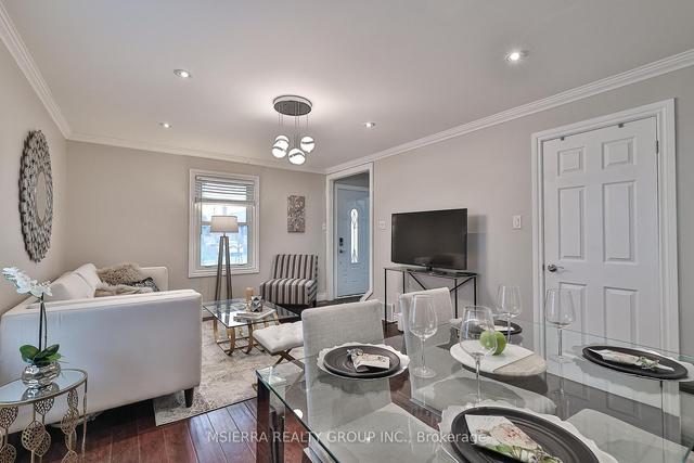 5 York St, House detached with 3 bedrooms, 2 bathrooms and 4 parking in Ajax ON | Image 11