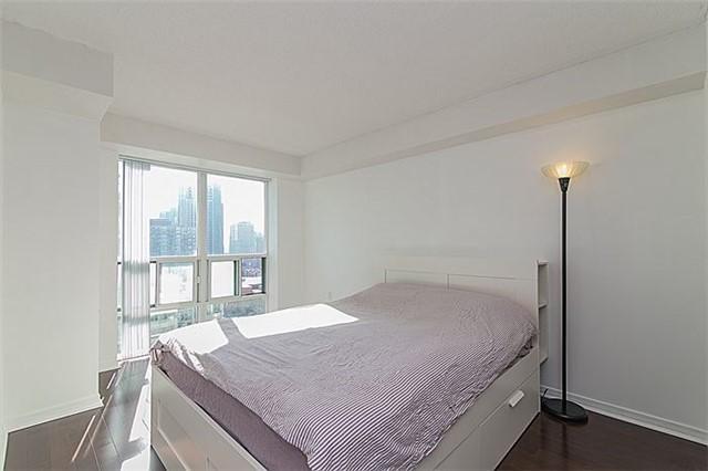 1002 - 26 Olive Ave, Condo with 2 bedrooms, 2 bathrooms and 1 parking in Toronto ON | Image 9