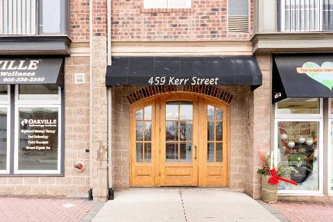 204 - 459 Kerr St, Condo with 1 bedrooms, 1 bathrooms and 1 parking in Oakville ON | Image 2
