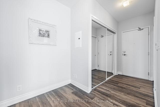 4107 - 12 York St, Condo with 2 bedrooms, 2 bathrooms and 1 parking in Toronto ON | Image 16