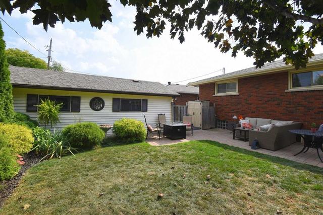 657 Thornwood Ave, House detached with 3 bedrooms, 2 bathrooms and 6 parking in Burlington ON | Image 35