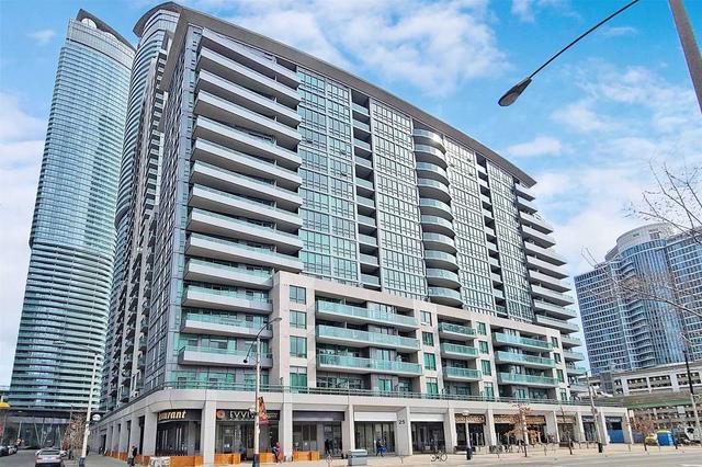1020 - 25 Lower Simcoe St, Condo with 1 bedrooms, 1 bathrooms and 1 parking in Toronto ON | Image 1