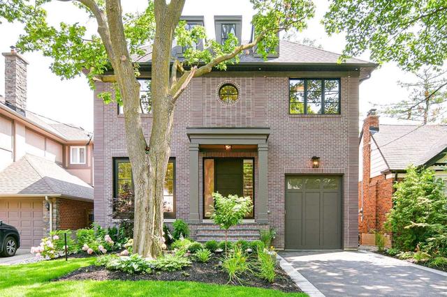 17 Mcclinchy Ave, House detached with 4 bedrooms, 5 bathrooms and 4 parking in Toronto ON | Image 3