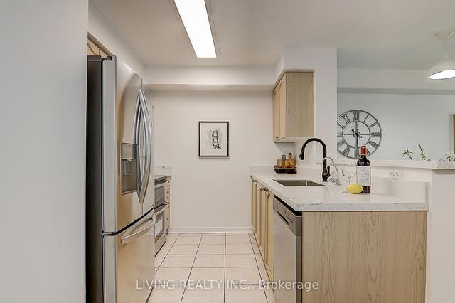 1606 - 26 Olive Ave, Condo with 1 bedrooms, 1 bathrooms and 1 parking in Toronto ON | Image 13