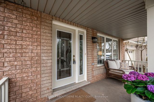 1364 Glenrose Cres, House detached with 3 bedrooms, 3 bathrooms and 3 parking in Oakville ON | Image 34