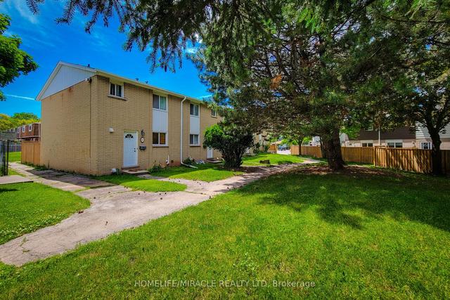 26 - 62 Riverdale Dr, Townhouse with 3 bedrooms, 2 bathrooms and 1 parking in Hamilton ON | Image 12
