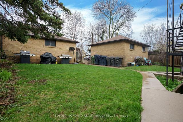 117 Hillsdale Ave E, House detached with 8 bedrooms, 6 bathrooms and 6 parking in Toronto ON | Image 24