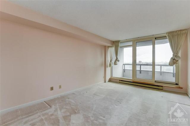 1004 - 1510 Riverside Drive, Condo with 2 bedrooms, 2 bathrooms and 1 parking in Ottawa ON | Image 14