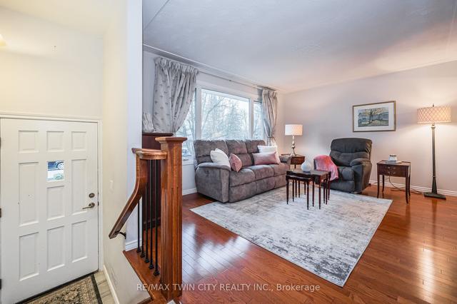 314 Daleside Pl, House detached with 4 bedrooms, 2 bathrooms and 3 parking in Waterloo ON | Image 23