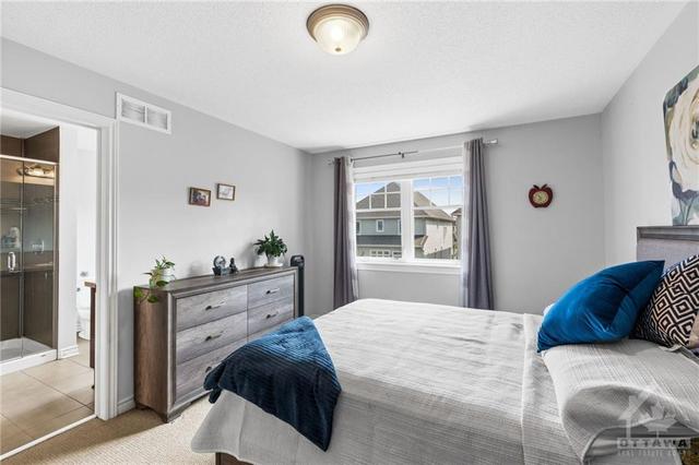 2482 Regatta Avenue, Townhouse with 3 bedrooms, 3 bathrooms and 3 parking in Ottawa ON | Image 14