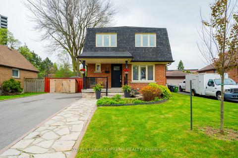 25 Parkchester Rd, Toronto, ON, M6M2S1 | Card Image