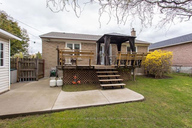 1360 Fisher Ave, House detached with 3 bedrooms, 1 bathrooms and 5 parking in Burlington ON | Image 5