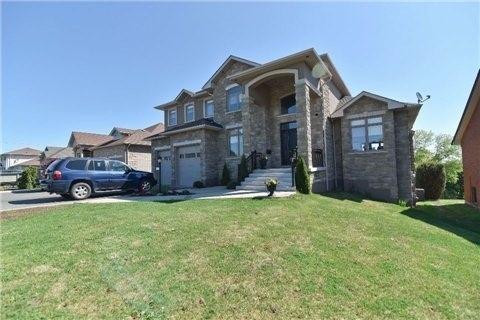 369 Powell Rd, House detached with 4 bedrooms, 4 bathrooms and 12 parking in Whitby ON | Image 2