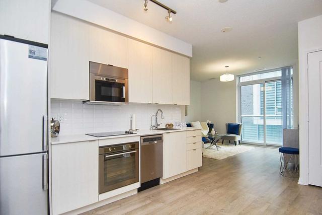 309 - 101 Erskine Ave, Condo with 2 bedrooms, 2 bathrooms and 1 parking in Toronto ON | Image 30