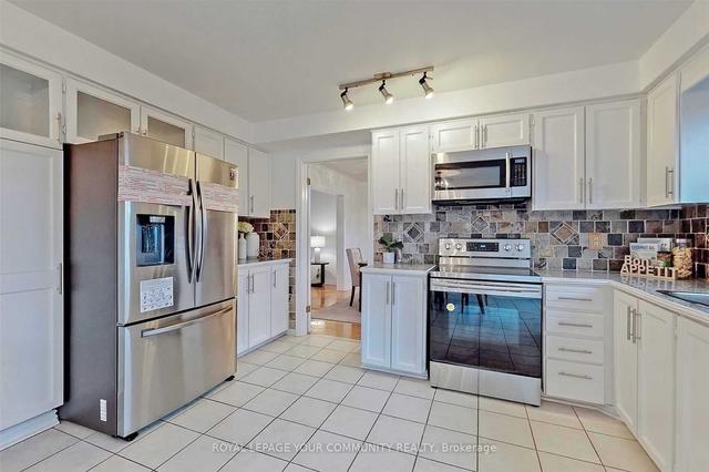 1 Sala Dr, House detached with 4 bedrooms, 4 bathrooms and 4 parking in Richmond Hill ON | Image 37