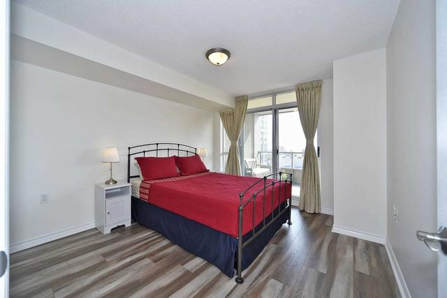 1020 - 9017 Leslie St, Condo with 2 bedrooms, 2 bathrooms and 1 parking in Richmond Hill ON | Image 2