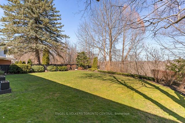 515 4th Ave W, House detached with 4 bedrooms, 4 bathrooms and 8 parking in Owen Sound ON | Image 31