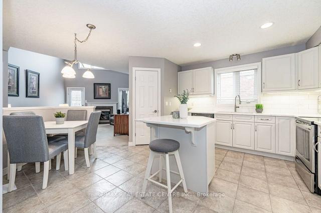 4 Brown St, House detached with 3 bedrooms, 3 bathrooms and 4 parking in Guelph ON | Image 15