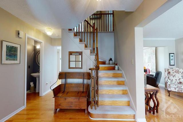 97 Hansen Avenue, House detached with 5 bedrooms, 4 bathrooms and 4 parking in Ottawa ON | Image 11