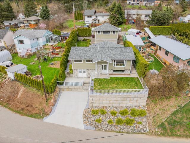 1222 Fox Road, House detached with 3 bedrooms, 2 bathrooms and null parking in Kootenay Boundary A BC | Image 69