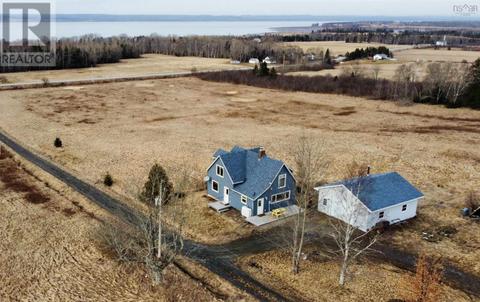 3080 Highway 215, House detached with 3 bedrooms, 1 bathrooms and null parking in East Hants NS | Card Image