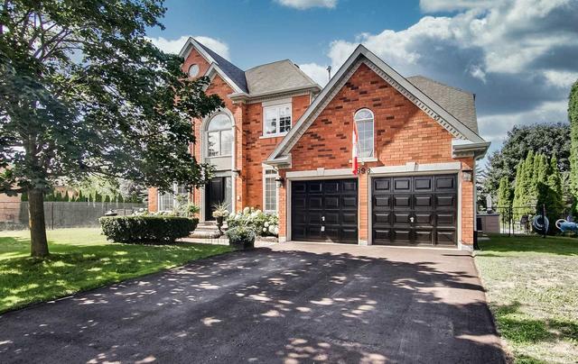 698 Kingsmere Ave, House detached with 4 bedrooms, 3 bathrooms and 6 parking in Newmarket ON | Image 36