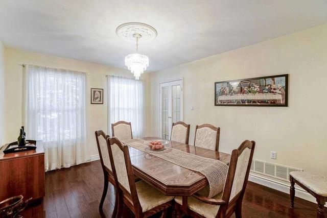 48 Appleton Tr, House detached with 3 bedrooms, 4 bathrooms and 6 parking in Brampton ON | Image 11