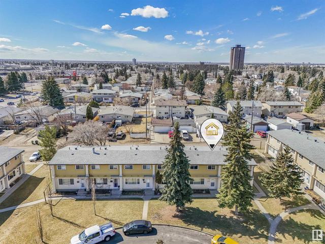 5126 106a St Nw, House attached with 3 bedrooms, 1 bathrooms and null parking in Edmonton AB | Image 8