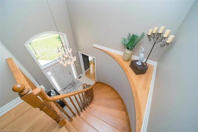 8075 Cathedral Dr, House detached with 4 bedrooms, 4 bathrooms and 6 parking in Niagara Falls ON | Image 22