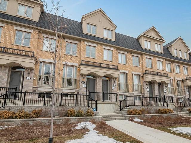 11 Edward Horton Cres, Townhouse with 3 bedrooms, 3 bathrooms and 2 parking in Toronto ON | Image 1