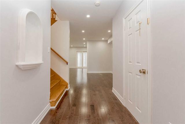 271 Discovery Tr, House detached with 4 bedrooms, 4 bathrooms and 6 parking in Vaughan ON | Image 12