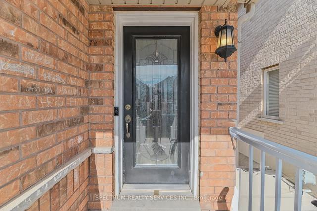 269 Fasken Crt, House semidetached with 4 bedrooms, 4 bathrooms and 3 parking in Milton ON | Image 23