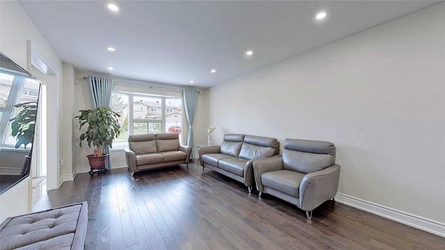 40 White Ash Dr, House detached with 4 bedrooms, 3 bathrooms and 8 parking in Markham ON | Image 32