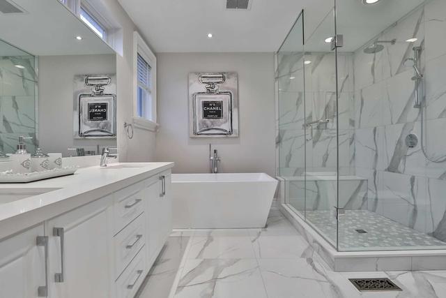181 Ridley Blvd, House detached with 5 bedrooms, 5 bathrooms and 6 parking in Toronto ON | Image 22