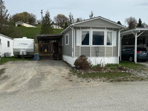 53 - 445 6 Avenue, Home with 3 bedrooms, 1 bathrooms and null parking in Creston BC | Card Image