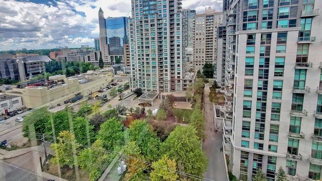 sph111 - 28 Hollywood Ave, Condo with 2 bedrooms, 2 bathrooms and 1 parking in Toronto ON | Image 13