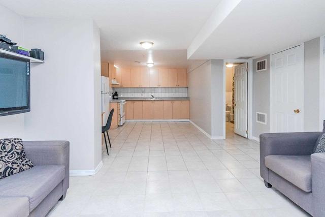 208 Tall Grass Tr, House detached with 4 bedrooms, 4 bathrooms and 6 parking in Vaughan ON | Image 30