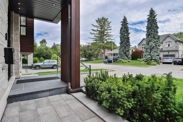 11 Fordham Pl, House detached with 5 bedrooms, 6 bathrooms and 6 parking in Toronto ON | Image 23