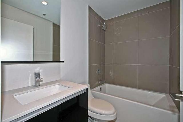 713 - 20 Gladstone Ave, Condo with 2 bedrooms, 2 bathrooms and 1 parking in Toronto ON | Image 13