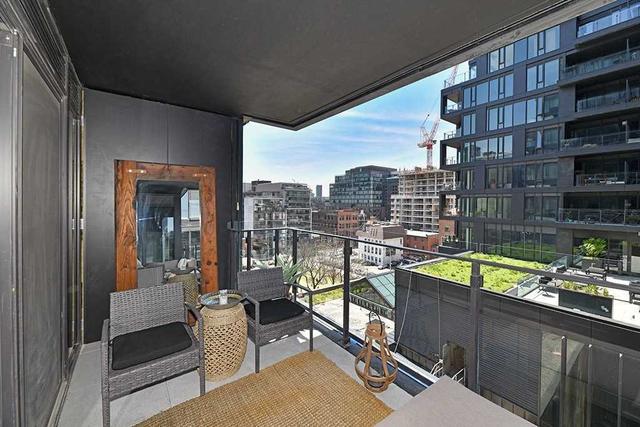 528 - 505 Richmond St W, Condo with 1 bedrooms, 1 bathrooms and 0 parking in Toronto ON | Image 4