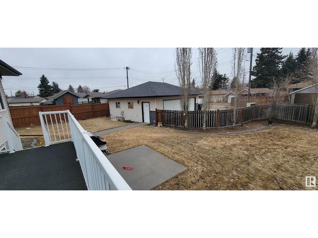 10227 52 St Nw, House detached with 4 bedrooms, 3 bathrooms and 3 parking in Edmonton AB | Image 5