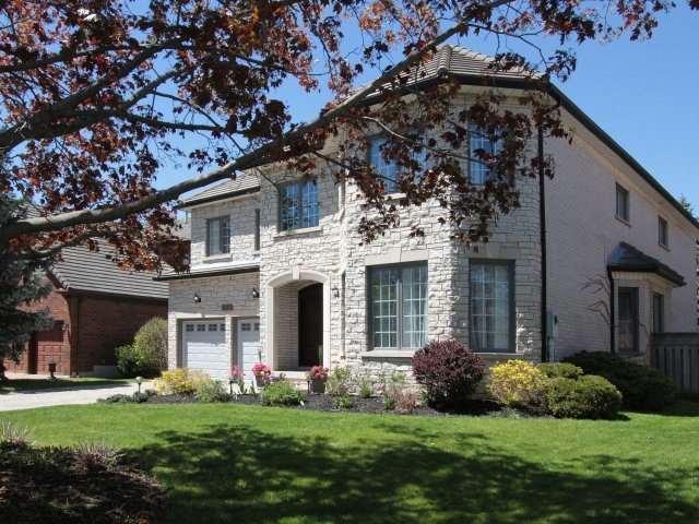 1433 Cottonwood Crt, House detached with 5 bedrooms, 5 bathrooms and 6 parking in Mississauga ON | Image 2