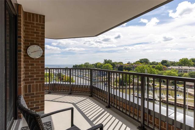 802 - 100 Lakeshore Rd E, Condo with 2 bedrooms, 2 bathrooms and 2 parking in Oakville ON | Image 8