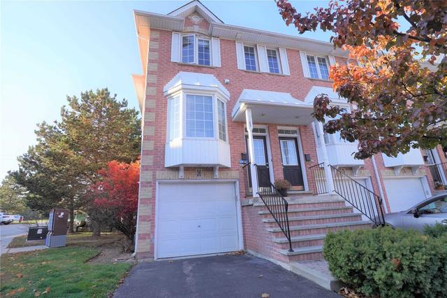 36 - 3480 Upper Middle Rd, Townhouse with 3 bedrooms, 2 bathrooms and 2 parking in Burlington ON | Card Image