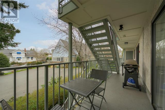 201 - 1625 Belmont Ave, Condo with 2 bedrooms, 2 bathrooms and 1 parking in Victoria BC | Image 12