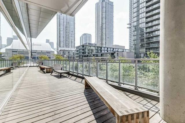1208 - 25 Telegram Mews, Condo with 1 bedrooms, 1 bathrooms and 1 parking in Toronto ON | Image 10