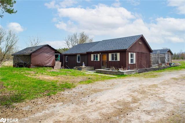 2529 3rd Line, House detached with 1 bedrooms, 1 bathrooms and 12 parking in Innisfil ON | Image 8
