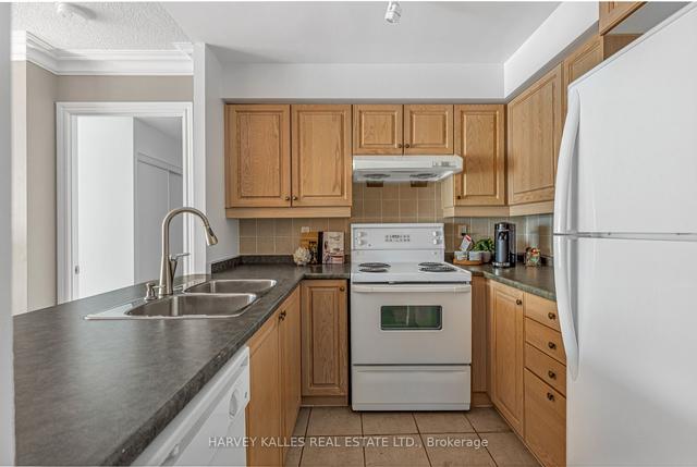 305 - 2111 Lake Shore Blvd W, Condo with 2 bedrooms, 2 bathrooms and 1 parking in Toronto ON | Image 19
