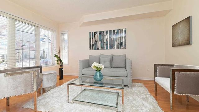 3173 Eclipse Ave, House semidetached with 3 bedrooms, 4 bathrooms and 3 parking in Mississauga ON | Image 12