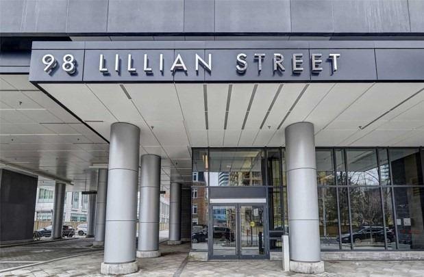 1520 - 98 Lillian St, Condo with 2 bedrooms, 2 bathrooms and 1 parking in Toronto ON | Image 1